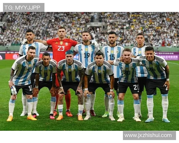 哪些足球明星从小就热爱足球并通过努力实现梦想 哪些足球明星从小就热爱足球并通过努力实现梦想