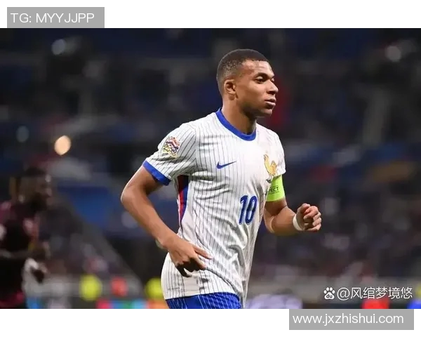 足球球星名字巧妙谐音解析，揭示场上魅力与场外趣事